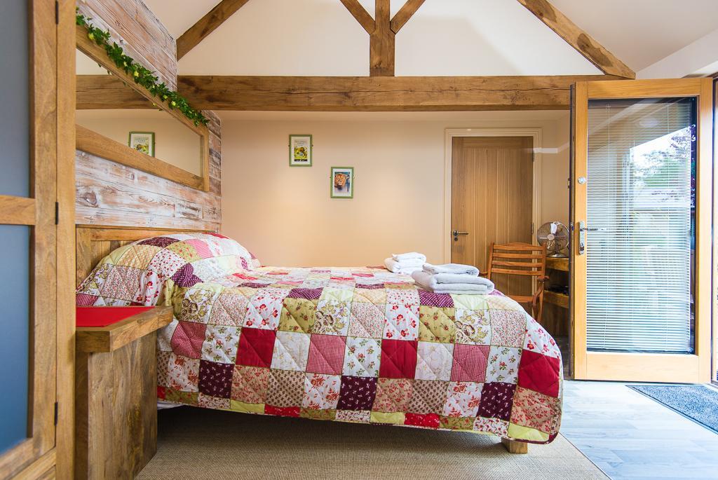 Widbrook Barns Bed & Breakfast Bradford-On-Avon Ngoại thất bức ảnh