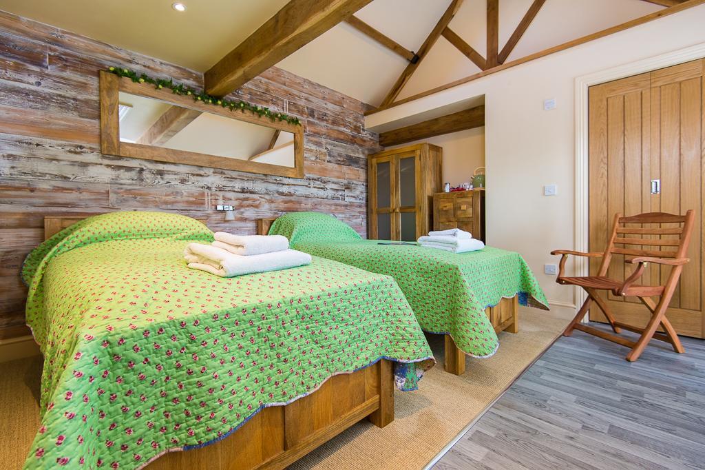 Widbrook Barns Bed & Breakfast Bradford-On-Avon Ngoại thất bức ảnh