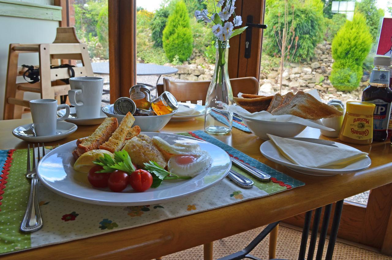 Widbrook Barns Bed & Breakfast Bradford-On-Avon Ngoại thất bức ảnh