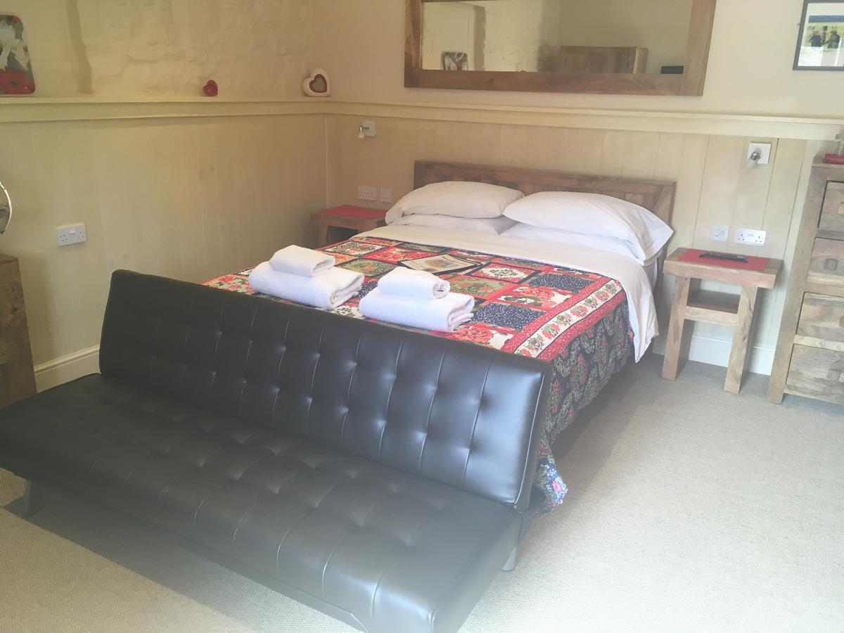 Widbrook Barns Bed & Breakfast Bradford-On-Avon Ngoại thất bức ảnh